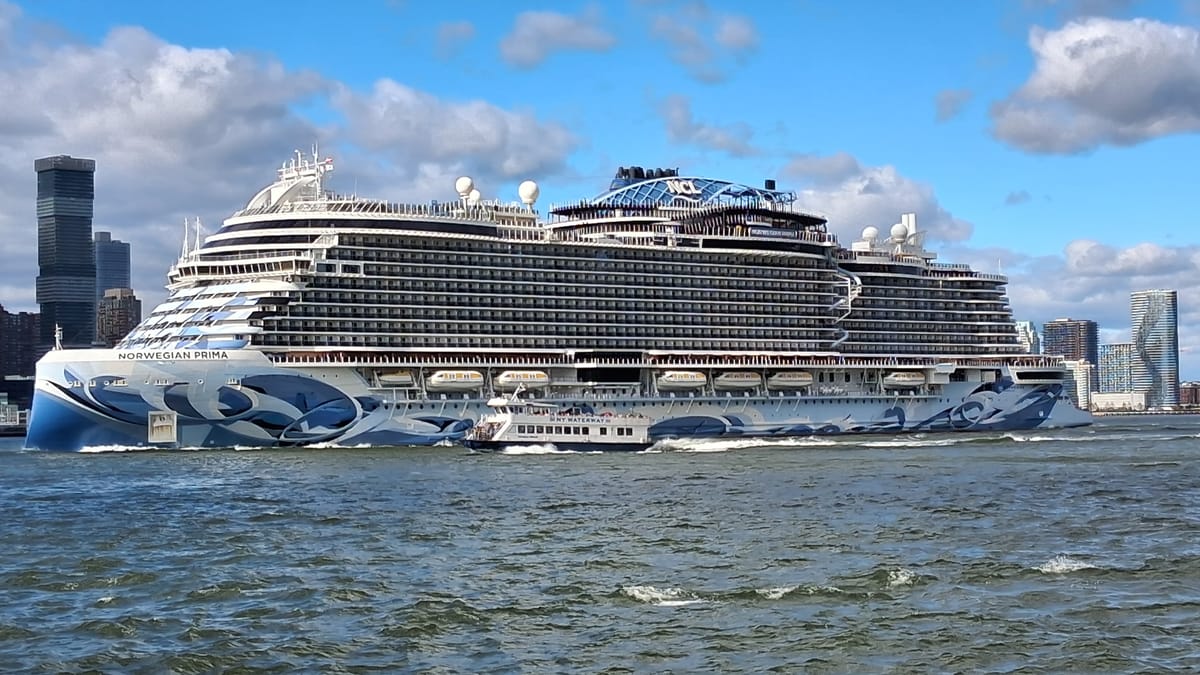 Norwegian Prima exterior — illustrative of the standard-balcony cabin stack on a contemporary ship.